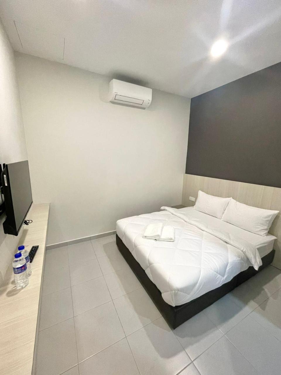 Garden Inns Motel คันการ์ ภายนอก รูปภาพ